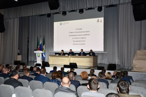 КМПОның Яшел Үзәндәге «кызы» хезмәткәрләрне кыскартуга әзерләнә