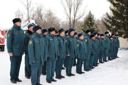 Яшел Үзән янгын гарнизонында Гадәттән тыш хәлләр министрлыгы хезмәткәрләре тарафыннан ант кабул итү тантанасы узды