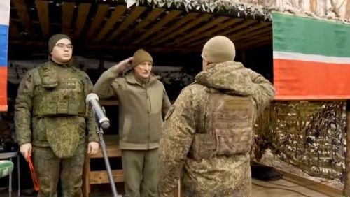 Алгы сафтагы геройларга Татарстан Республикасы дәүләт бүләкләре тапшырылды
