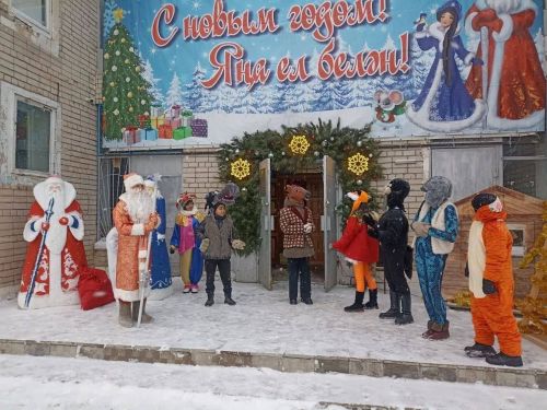 Раифа авыл җирлегендә яңа ел бәйрәме — «Әтнә атын көтәбез» исемле чыршы янында ачылды