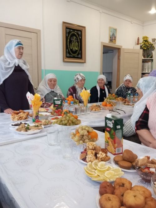 Каратмәндә Рәгаиб кичәсе узды