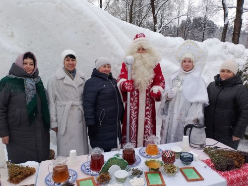 К.Насыйри ис. архитектура-этнография комплексы Раифада «Чәй һәм прәннек» халык традицияләре фестивалендә катнашты