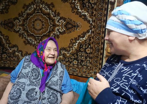 Олы Яке авылы мәдәният йорты һәм китапханә хезмәткәрләре «Мәрхәмәтле булыйк» акциясенә кушылды