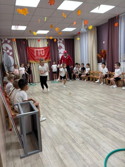 Яшел Үзәннең 38нче балалар бакчасына йөрүче нәниләр ГТО нормативларын тапшырды