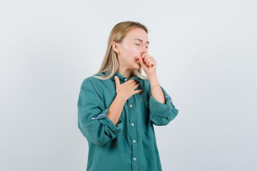 Салкын тигәндә сезне аякка бастыручы иң яхшы 10 эчемлек