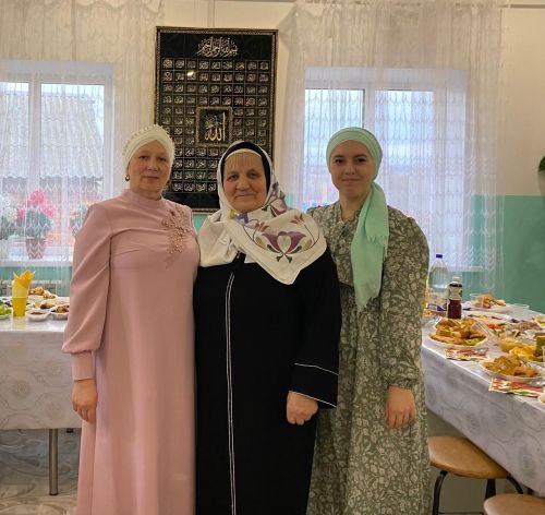 Яшел Үзән районы Карәтмән авылында Кадер киче кичәсе узды