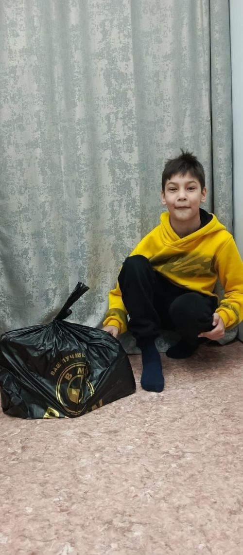 Яшел Үзәндә мохтаҗларга 500дән артык азык-төлек пакеты тапшырылды