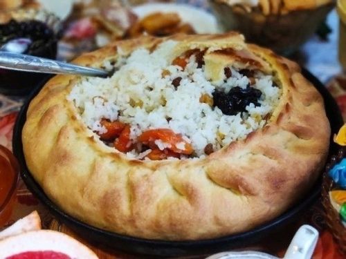 Гөлчәчәк Фатхуловадан дөгеле җимеш бәлеше рецепты тәкъдим итәбез