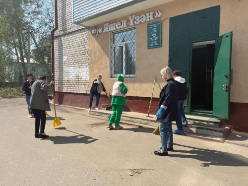 «Яшел Үзән» редакциясе хезмәткәрләре өмәгә кушылды