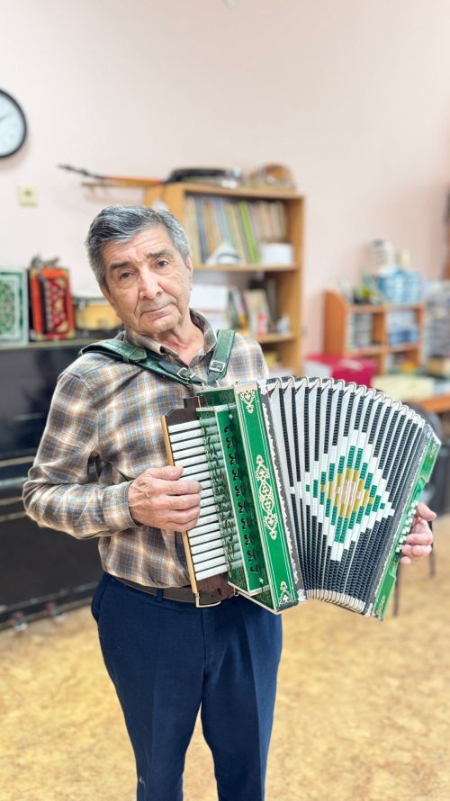 Виртуоз баянчы Шамил Шәмгунов: «Иң зур теләгем – балаларда иҗатка мәхәббәт уяту»
