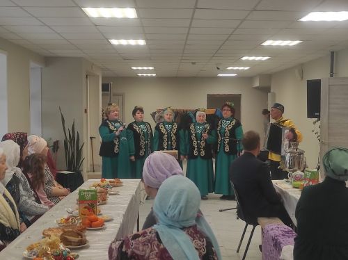 Бишнә мәдәният йортында сугыш чоры балалары өчен әдәби-музыкаль кичә уздырганнар