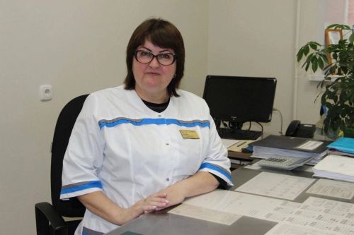 Ак халатлы шәфкать туташларын профессиональ бәйрәмнәре белән котлыйбыз!