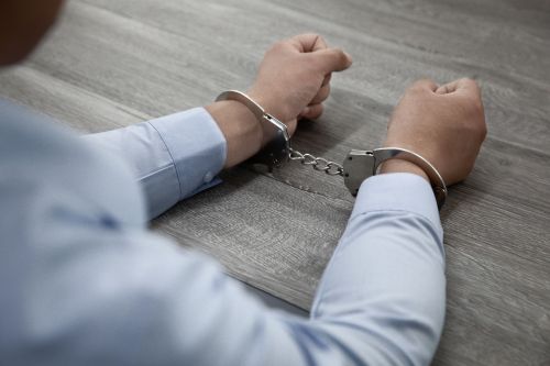 Яшел Үзәннән ирле-хатынлы бер пар тоткарланган