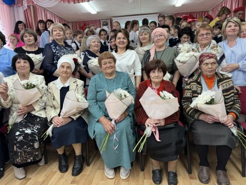 Яшел Үзән районы Әйшә авылы гимназиясе үзенең 115 еллык юбилеен билгеләп үтте
