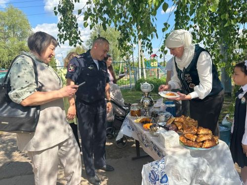 Яшел Үзән районы Әйшә авылы гимназиясе үзенең 115 еллык юбилеен билгеләп үтте