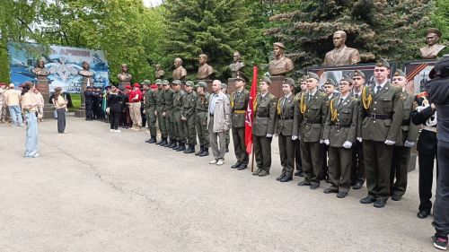 Яшел Үзән шәһәре 3нче гимназия командасы Бөтенроссия хәрби-патриотик уенында җиңү яулады