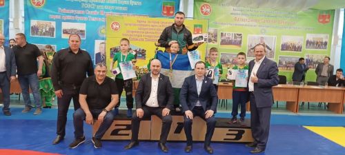 Салават Фәтхетдинов: «Без гомер буена көрәшергә тиеш»