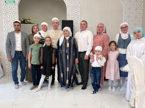 Кадрия Гарәфетдинова: «Мин 42 ел кунакта»