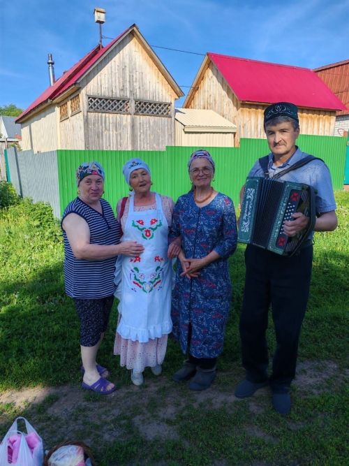 Яшел Үзән районы Олы Шырдан авылында сөлге җыю йоласын оештырдылар