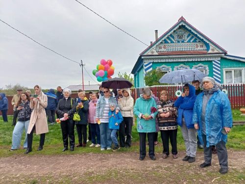 Олы Ачасыр авыл җирлегенә кергән Кири авылында Бөек Җиңүнең 80 еллыгына багышланган бәйрәм чарасы узды