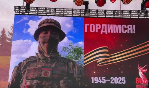 Лейтенант Сафин А.Н. яшел үзәнлеләрне Бөек Җиңү белән котлады