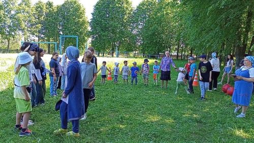 Олы Ачасыр авылында Халыкара балаларны яклау көнен билгеләп үттеләр