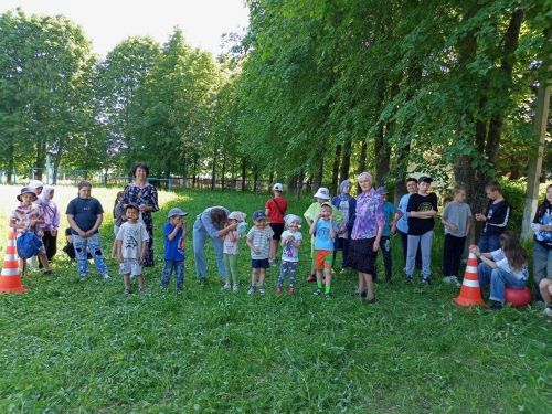 Олы Ачасыр авылында Халыкара балаларны яклау көнен билгеләп үттеләр