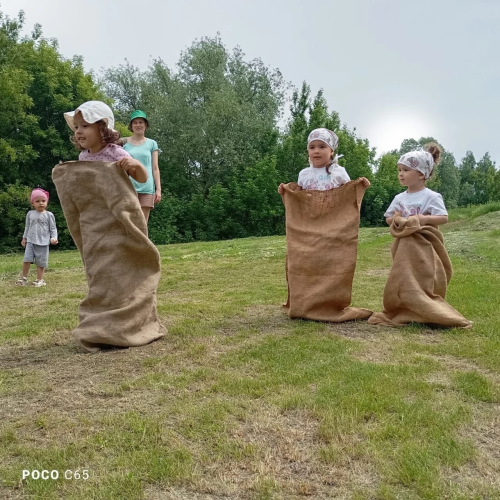 Олы Шырдан авылында Балаларны яклау көне уңаеннан бәйрәм үткәрделәр