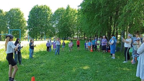 Олы Ачасыр авылында Халыкара балаларны яклау көнен билгеләп үттеләр