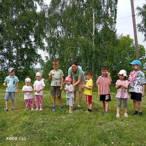 Олы Шырдан авылында Балаларны яклау көне уңаеннан бәйрәм үткәрделәр