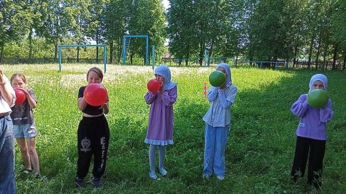 Олы Ачасыр авылында Халыкара балаларны яклау көнен билгеләп үттеләр