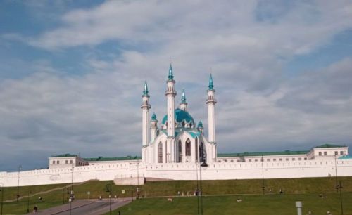 Бу зикерләрне һәрдаим укырга киңәш итәләр