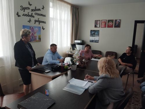 Норлат балалар йорты базасында түгәрәк өстәл үткәрделәр