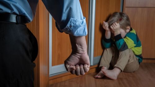 Ответственность за жестокое обращение с детьми