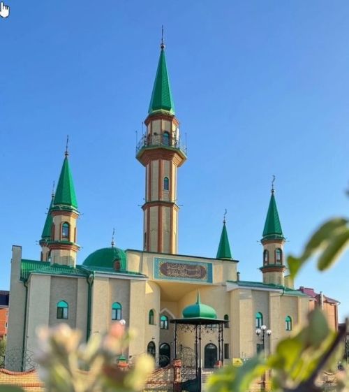 Җомга көне мөбәрәк булсын, дуслар!