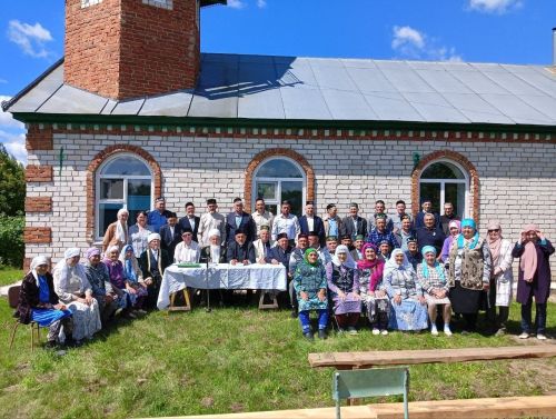 Татар Наратлысы мәчетенең 25 еллык юбилее узды