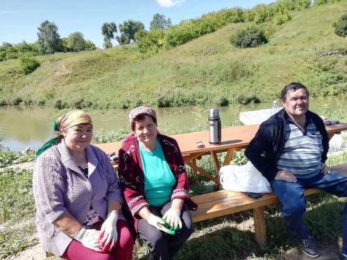 Кече Шырдан авылы плотинасы янында өмә узды