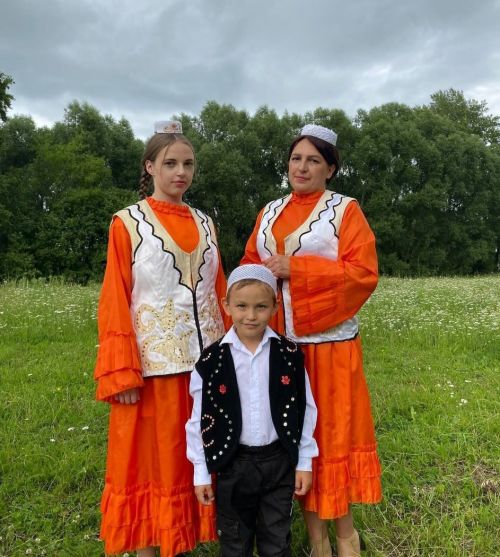 Акъегет авылында татар халык уеннарын искә төшергәннәр