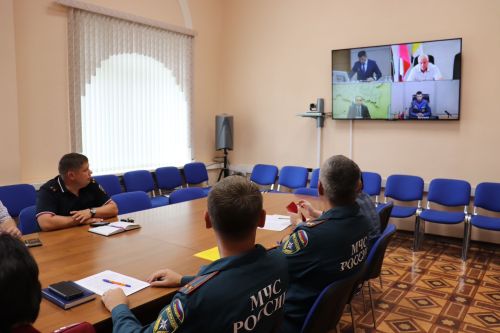 «Белем бирү учреждениеләренең яңа уку елына әзерлеге» - Яшел Үзәндә КЧС утырышы узды