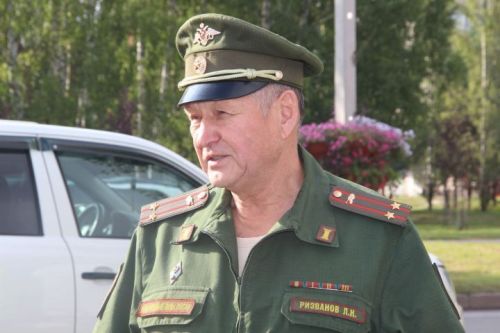 Яшел Үзән сугышчыларга 60нчы гуманитар ярдәм җибәрде