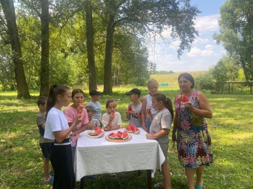 Яшел Үзән районы Акъегет авылында Халыкара карбыз көнен билгеләгәннәр
