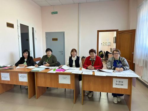 Олы Яке җирлегенең 1548 сайлау участогында сайлау оешкан төстә бара