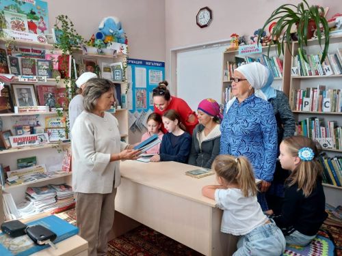 Күгәй авылы китапханәсендә Гариф Ахуновның 100 еллыгына багышланган чара оештырганнар