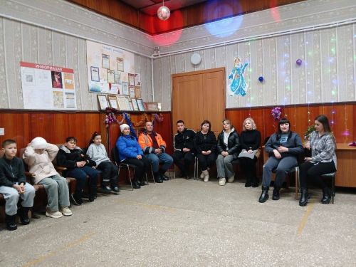 Түбән Урысбага мәдәният йортында МХО катнашучылары белән очрашу узды