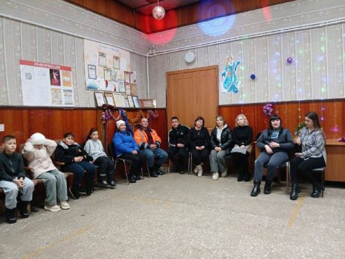 Түбән Урысбага мәдәният йортында МХО катнашучылары белән очрашу оештырганнар