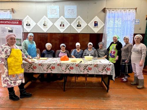 Олы Шырдан авылында МХО егетләренә тәмле күчтәнәч әзерләделәр
