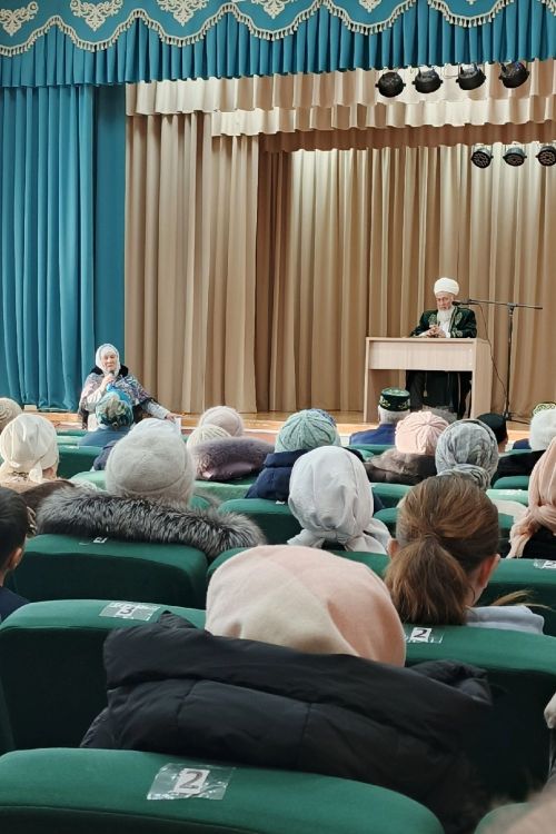 Мулла Илендә «Яшь буынны саклауда рухи һәм патриотик тәрбиянең әһәмияте» дип исемләнгән очрашу узды