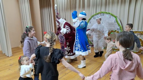 Мулла Иле мәдәният йортында балалар өчен әкияти тамаша оештырдылар