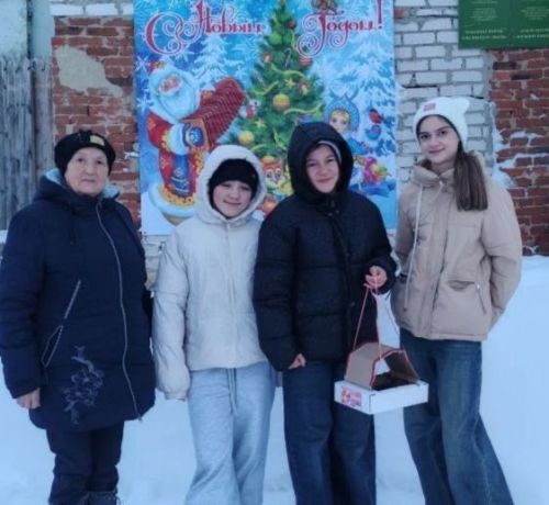 Олы Шырдан мәдәният йортында «Кышын кошларны ашатыгыз» акциясе узды
