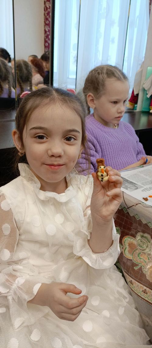 Бакырчы мәдәният йортында өлкәннәр һәм балалар өчен күңелле чара оештырганнар
